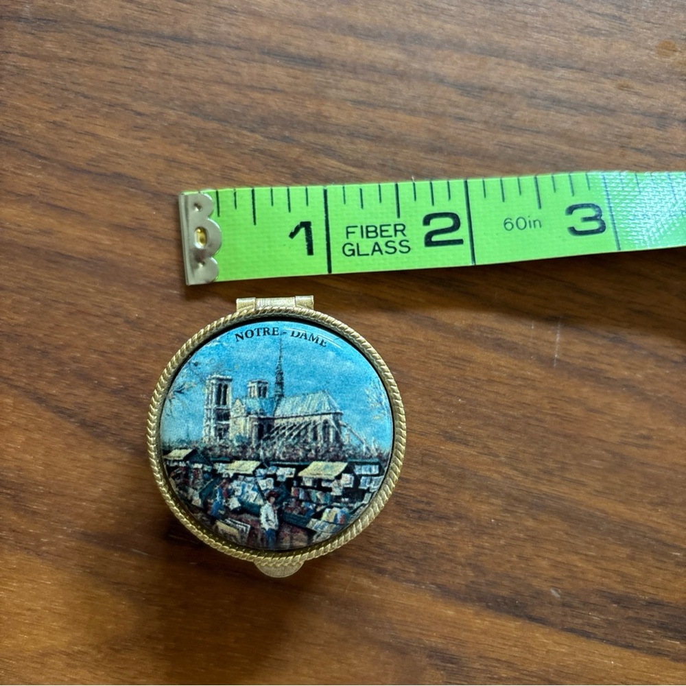 Notre Dame vintage souvenir pill case box gold motif